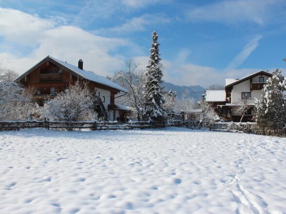 Fetznhof-Zuhaus -Winter - Blick zur Hochplatte