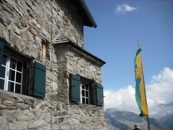 Sonnenterrasse am Friesenberghaus