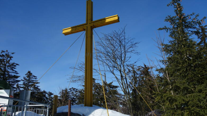 Breitenstein Kreuz 956m