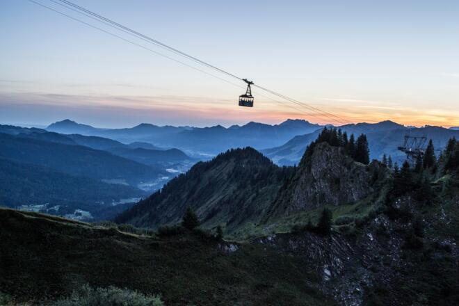 Walmendingerhornbahn Sonnenaufgang