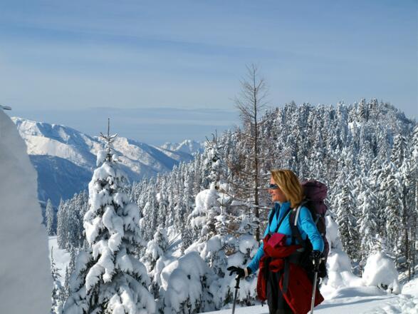 Zeitschenberg 1433 m, Astein-Wasserklotz im Hintergrund