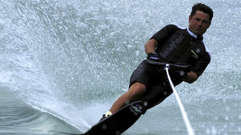 Camaro Wasserskischule