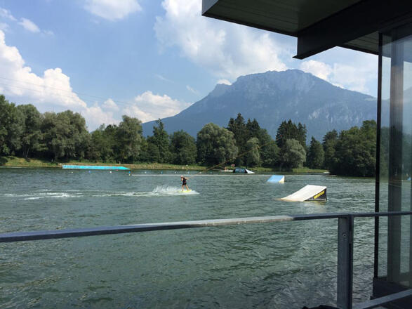 Wasserskilift am Hödenauersee