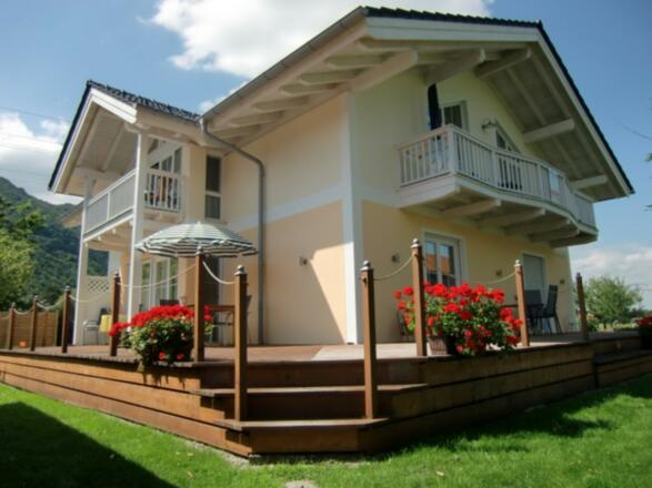 Ost- und Südbalkon gehören zur Wohnung