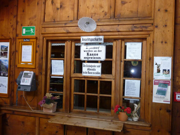 Check-in wie vor 100 Jahren in der Berliner Hütte