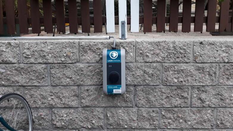 Ladestation e-bike %c2%a9 Johanna Kiebler tour