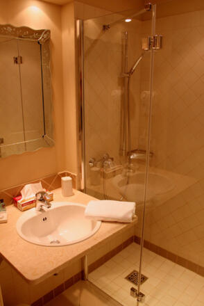 Bad im Zimmer Seebacherhaus