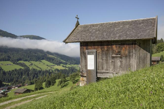 Alpbach Thierbergkapelle Heimatweg