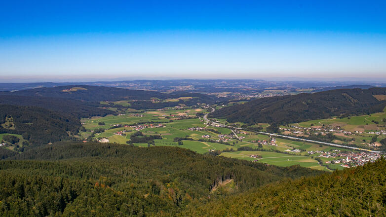 Panorama vom Aussichtsturm Kulmspitz