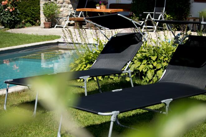 Sonnenliegen zum Relaxen