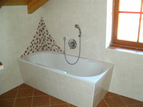 Badewanne Ferienwohnung Schlosser