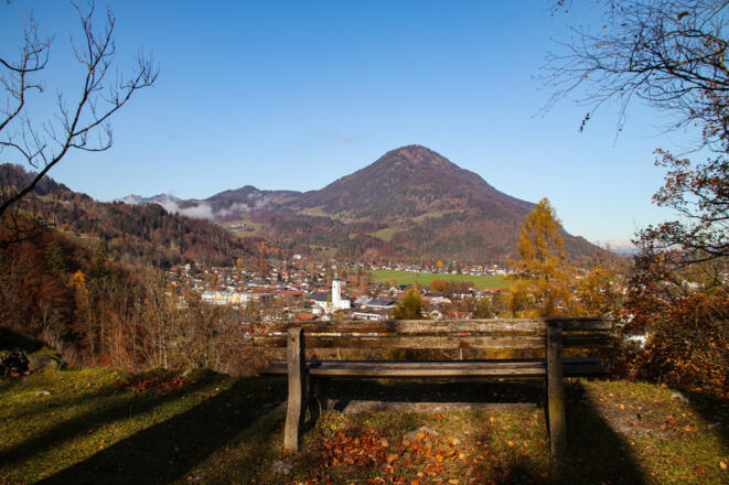 Blick vom Schloßberg auf Oberaudorf und Wildbarren