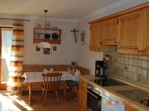 Küche mit Essbereich