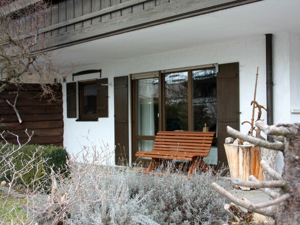 Hausansicht im Winter