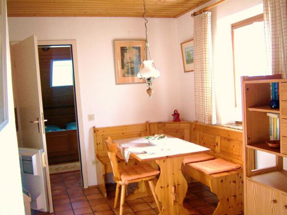 Essbereich Ferienwohnung Neureiter
