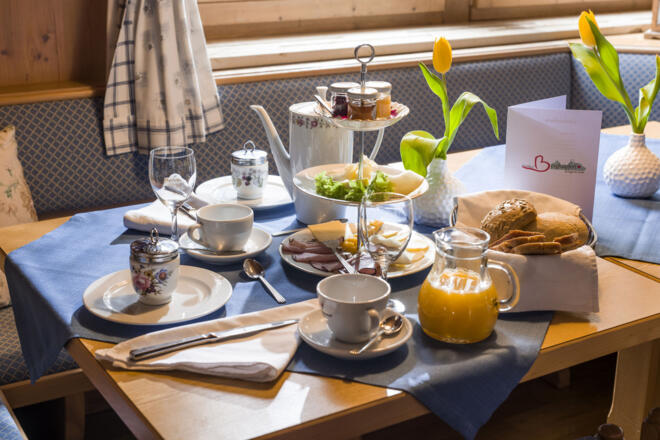 Frühstück im Berghupferl