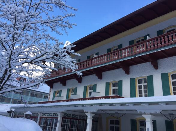 Hausansicht Winter_60