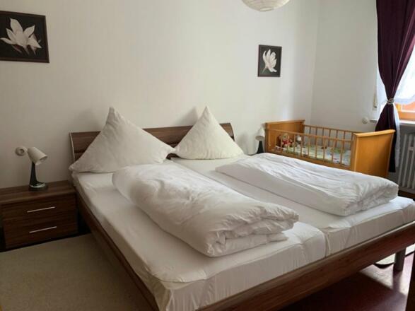 f2e4a7a7-0083-412c-8788-190f0430f1af