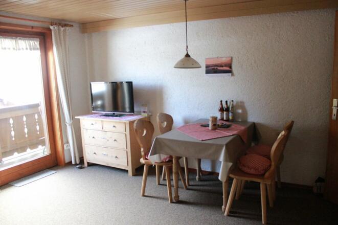 Wohnküche mit Essbereich