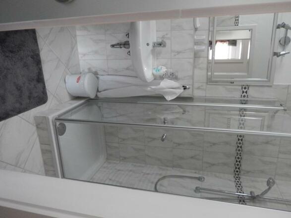 Badezimmeransicht Ferienwohnung Barhainski