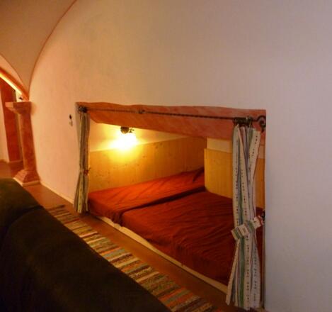 Schlafkoje im Wohnzimmer Bild 2