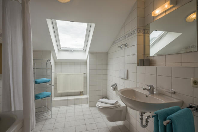 Badezimmer in der Ferienwohnung Kranzhorn