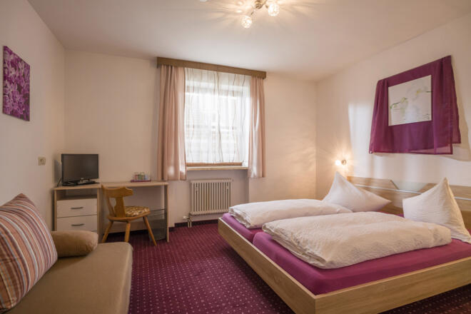 helles, freundliches Doppelzimmmer