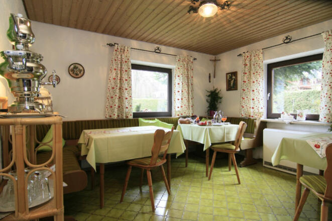 Frühstücksraum im Gästehaus Leni