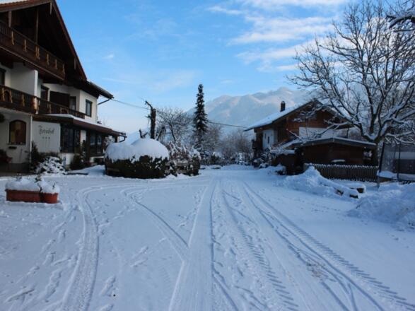 Zuhaus Fetznhof Winter - Blick zum Hochgern