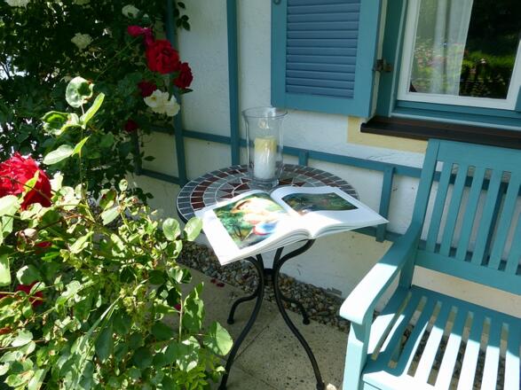 Freisitz Ferienwohnung Weiß-Blau