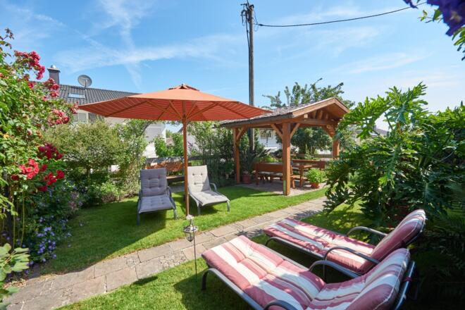 Gartenansicht 1 Gästehaus Rosin