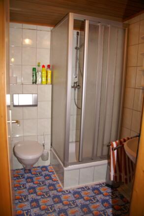 Dusche,Waschbecken,WC