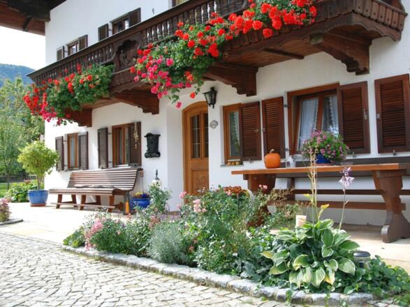 -Buchner Claudia- Haus