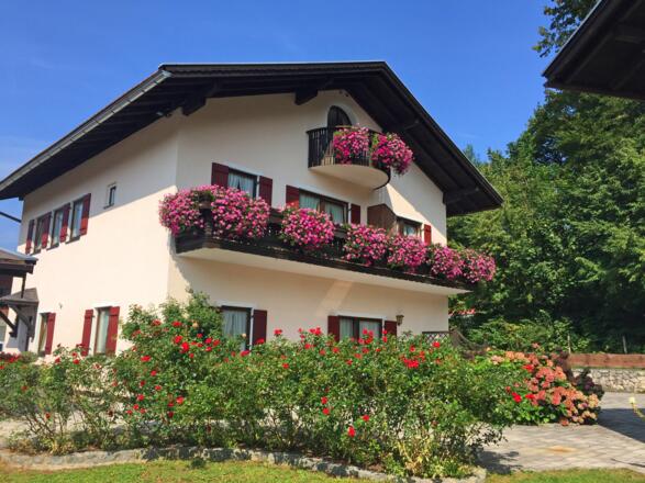 Hausansicht der Zimmer