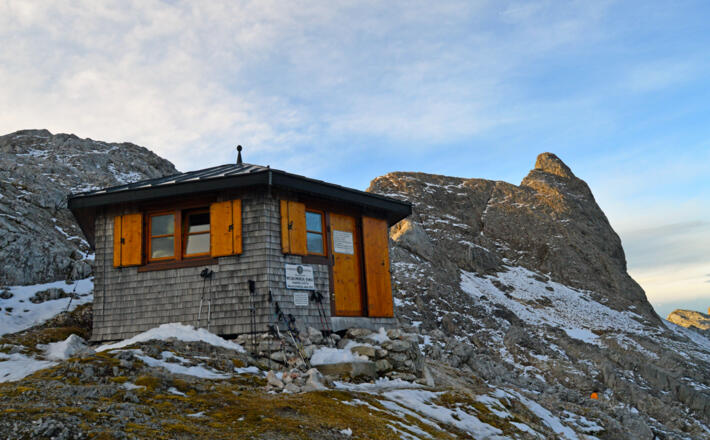 Das Biwak vor dem markanten Wildalmkirchl