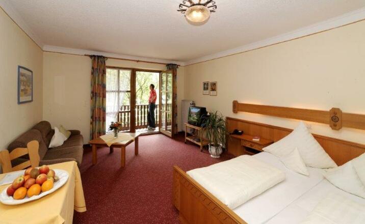 Landgasthof `Zum Edlhof` - Zimmer