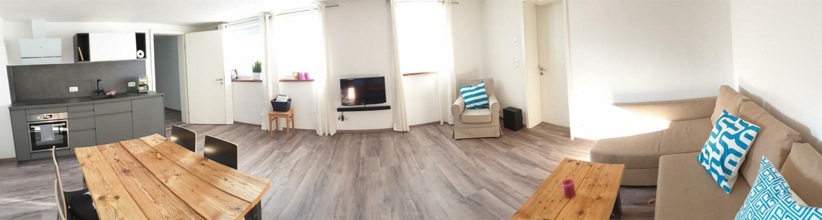 Wohnzimmer / Küche