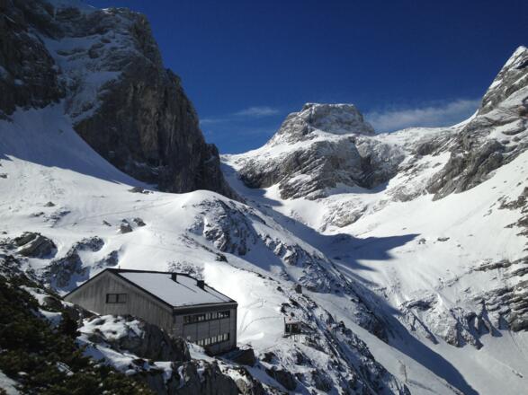 Welser Hütte im Frühjahr