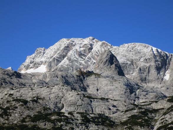 Simonyhütte vor Schöberl und Hohem Kreuz