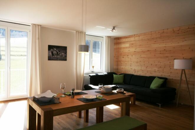 Wohn - und Essbereich