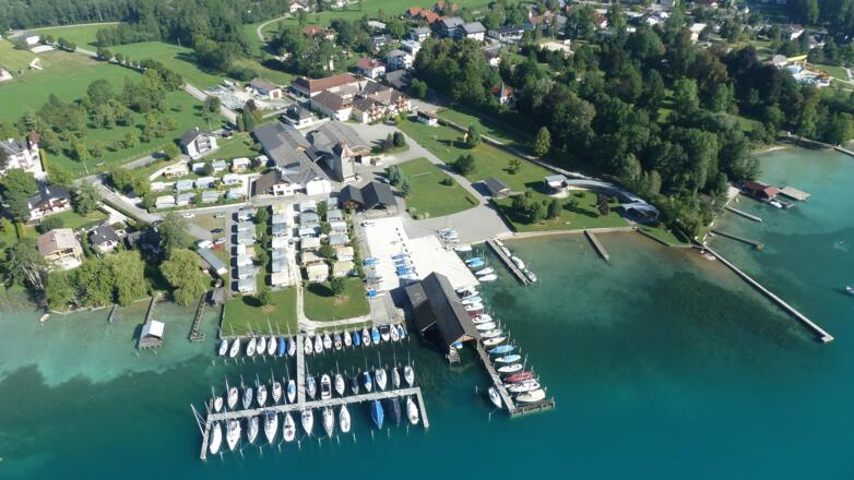 Häuplhof Luftaufnahme, Attersee am Attersee