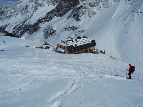 Westfalenhaus im Winter