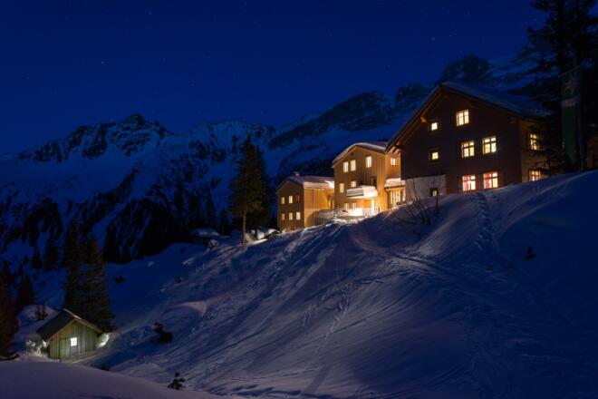 Stimmungsvolle Nacht auf der Lindauer Hütte
