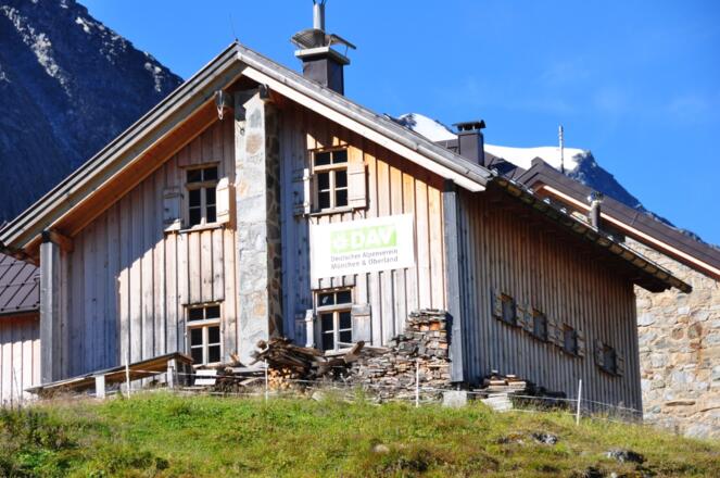 Auch im Winter als Skitourenstützpunkt sehr beliebt: Das Winterhaus des Taschachhauses