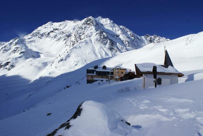 Westfalenhaus mit Blick auf den Hohen Seeblaskogl