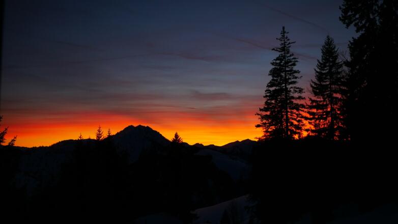 Abendstimmung am Brünnsteinhaus