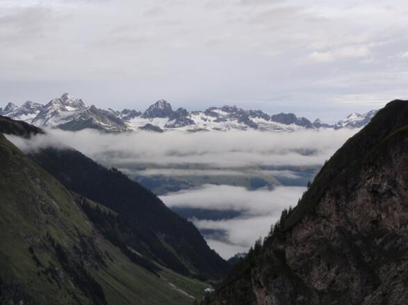 Blick ins Lechtal und in die Allgäuer Alpen