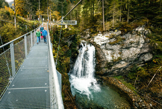 Erlebnispfad Unterer Grund mit Wasserfall