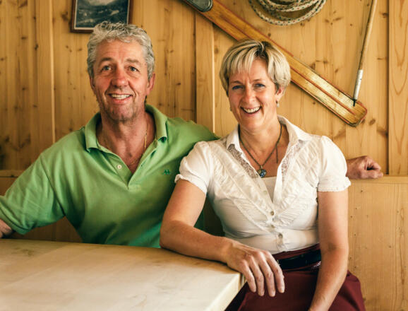 Die Hüttenwirte Margit und Leonhard Unterwurzacher,