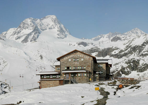 Dresdner Hütte im Winter
